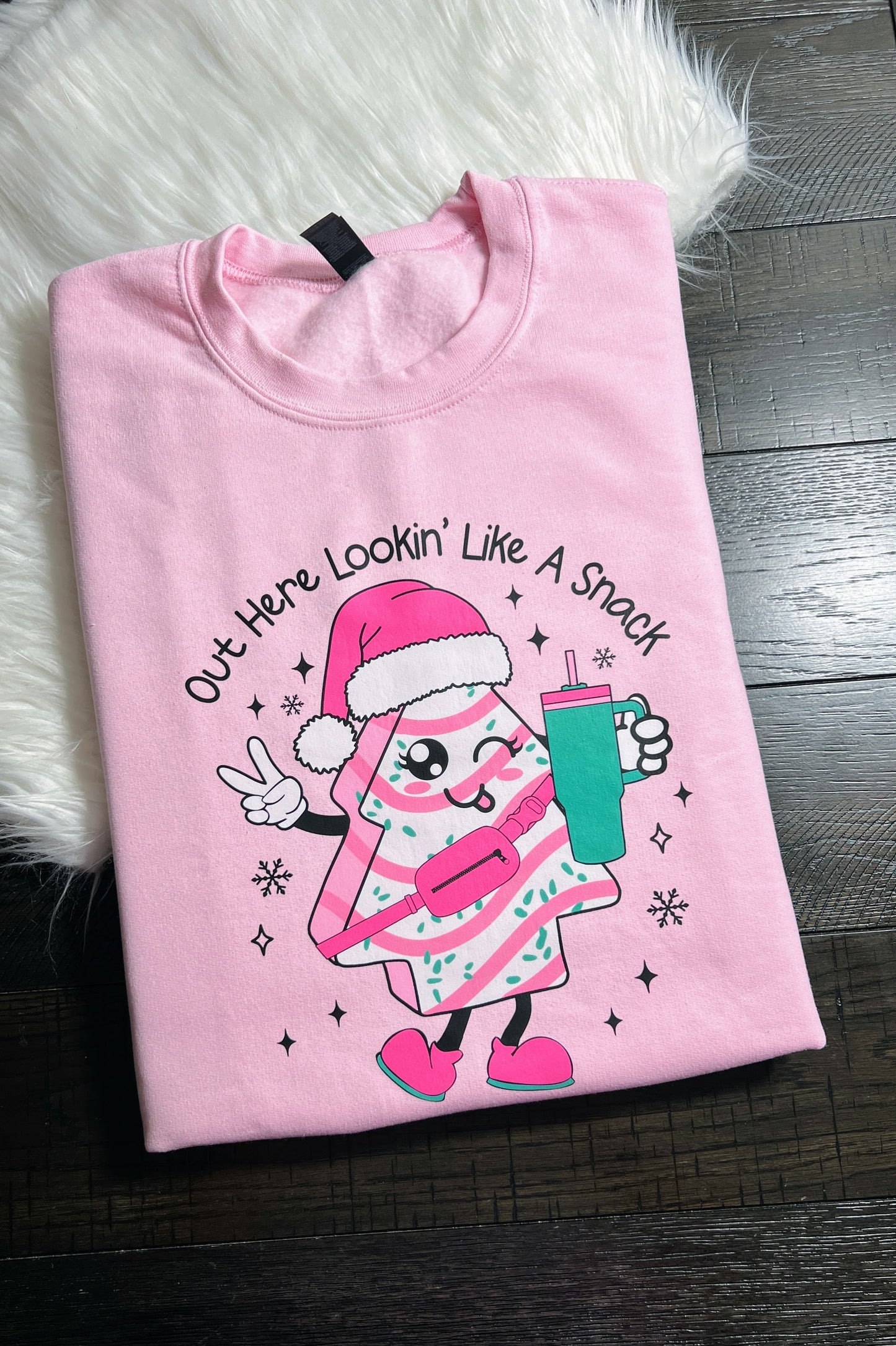 🎄 LAST CHANCE: “Lookin’ Like a Snack” Light Pink Sweatshirt 🎄